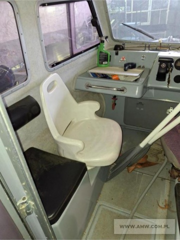 Łódź PARKER RIB 630 z silnikiem zaburtowym Yamaha 130 (moc 86 kW) na p-pie 1-os. Tramp-Trail 